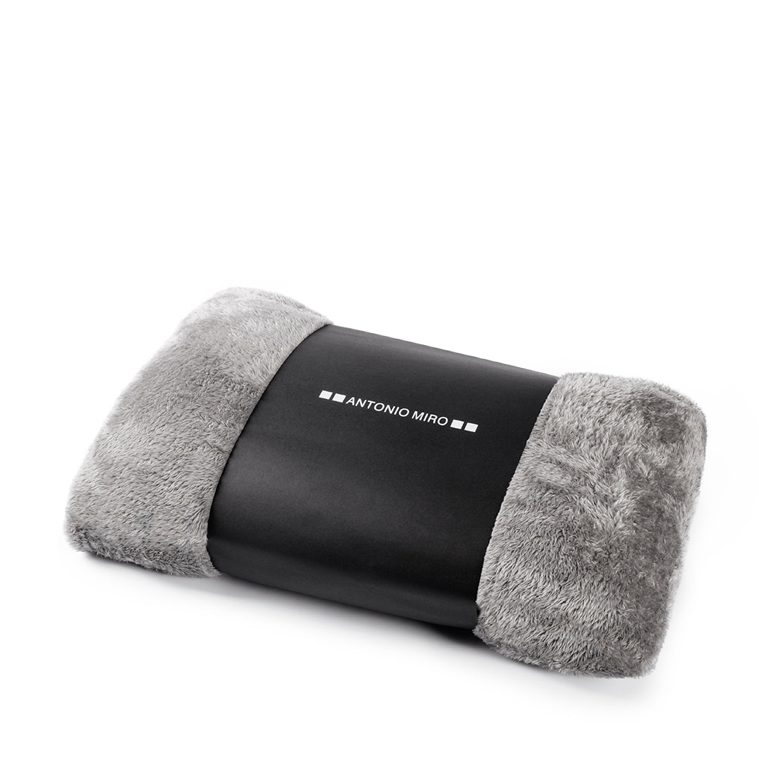 Manta Kira em Polar Fleece Suave e Quente 130x160cm