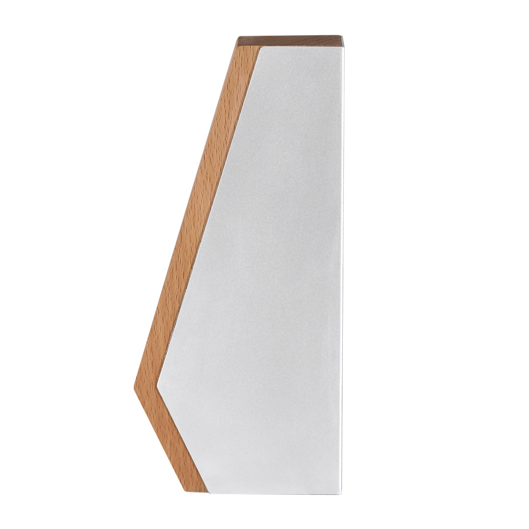 Placa Sindar com Base em Madeira e Alumínio Reciclado