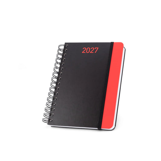 BRECHT A5 - Agenda com capa rígida em papel reciclado e fecho elástico