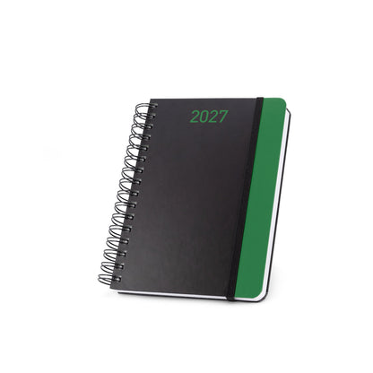 BRECHT A5 - Agenda com capa rígida em papel reciclado e fecho elástico